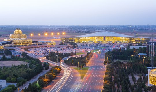 İrana görə təyyarələr Bakıya məcburi eniş etdi