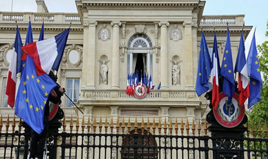 Fransadan növbəti cılız addım - Bakıdakı tədbiri pozmağa cəhd edib