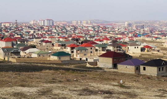 "Kupça"sız evlər kütləvi satışda: Almaq qorxuludur?