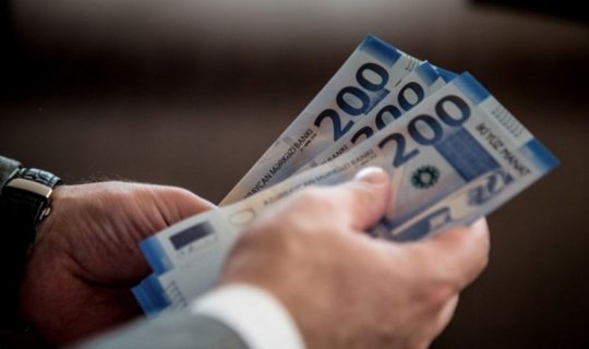 Bakıda orta əməkhaqqı 7 %-dən çox artıb