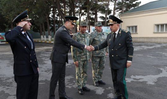 Hərbi prokuror Müdafiə Nazirliyinin hərbi qulluqçuları ilə görüşüb