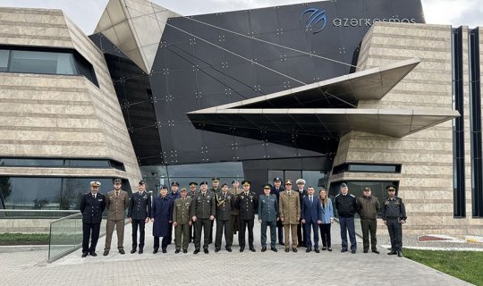 Hərbi attaşelər "Azərkosmos"da olublar - Foto