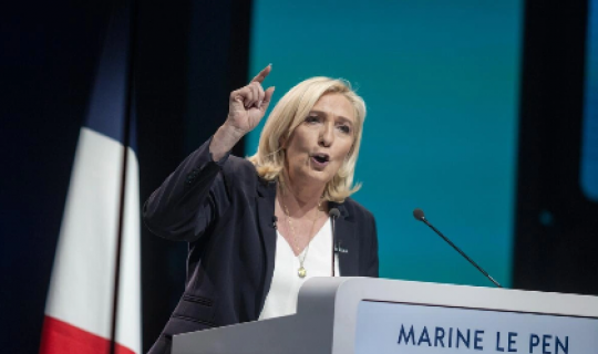 Marin Le Pen 48 saat ərzində Fransa hökumətini devirə bilər