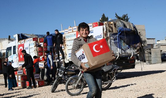 Türkiyə Suriyaya humanitar yardım göndərdi