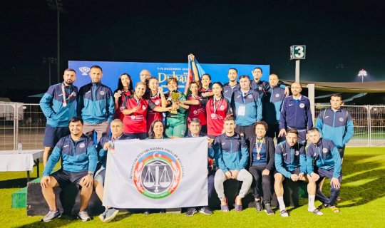 Vəkillər Kollegiyasının futbol komandaları mötəbər beynəlxalq turnirdə mükafatlar qazandı - FOTO