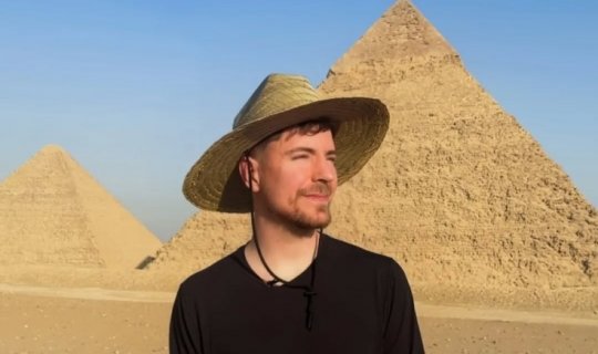 Giza piramidalarını icarəyə götürdü