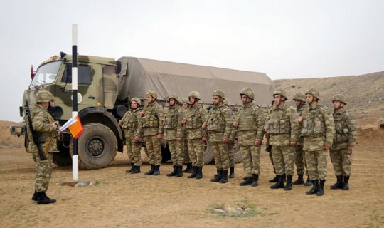 Hərbi vəzifəlilərin ehtiyatda olduqları müddətdə hərbi təlim toplanışlarına necə çağırılacaqları müəyyənləşib