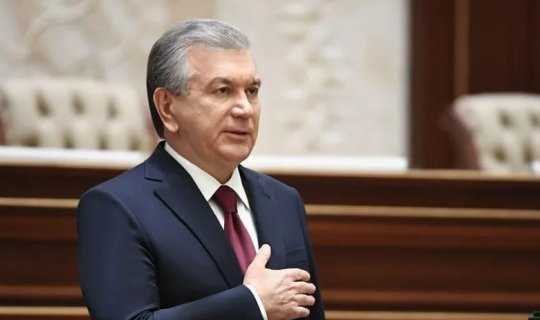 Şavkat Mirziyoyev Azərbaycan və Rusiya liderlərinə başsağlığı verib