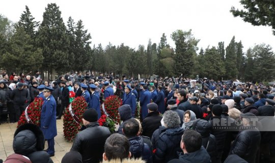 Təyyarə qəzasında həlak olan gəmi komandiri İqor Kşnyakin dəfn olunub