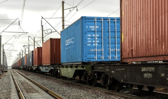 Azərbaycandan dəmir yolu ilə daşınan tranzit yüklər yol vergisindən azad edilib
