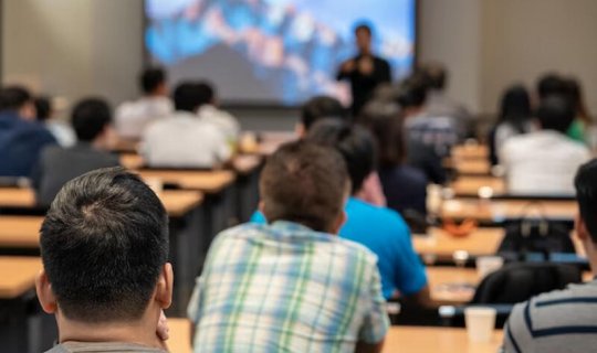 İqtisad Universitetində yoxlama aparıldı - Nöqsanlara yol verilib