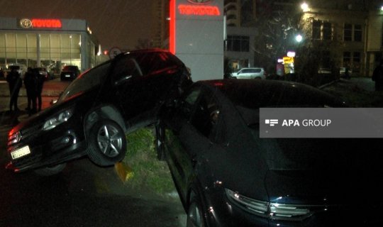 Bakıda Porsche gecəyarısı dəhşət saçdı