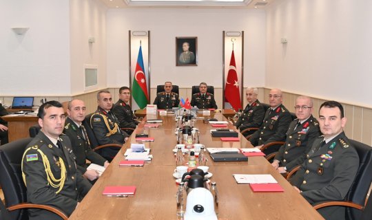 Hikmət Mirzəyev türkiyəli həmkarı ilə tərəfdaşlıq məsələlərini müzakirə edib - YENİLƏNİB