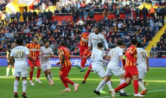 Türkiyə çempionatında skandal - VİDEO