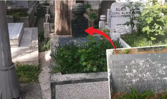 Üzərinə "arvad dır-dırından öldü" yazılan məzar diqqət çəkdi - FOTO