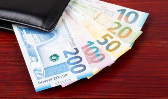 Bakıda Hollivud ssenarisi: "Şirkət 128 min, vəkil isə 12 min manatını ƏLİNDƏN ALDI"
