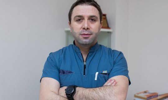 Məşhur uzman həkim rus ədəbiyyatına görə imtahandan kəsilib? - Nazirlik açıqladı