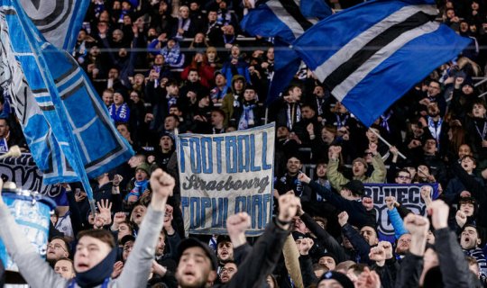 Fransa futbolunda qalmaqal, oyun yarmçıq dayandırıldı