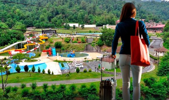 Azərbaycana gələn turistlərin sayı niyə azalıb?