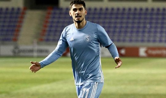 "Neftçi" Rüfət Abdullazadəni heyətinə qatmaq istəyir