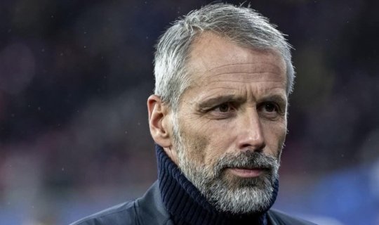 Bundesliqa klubu baş məşqçisini istefaya göndərdi