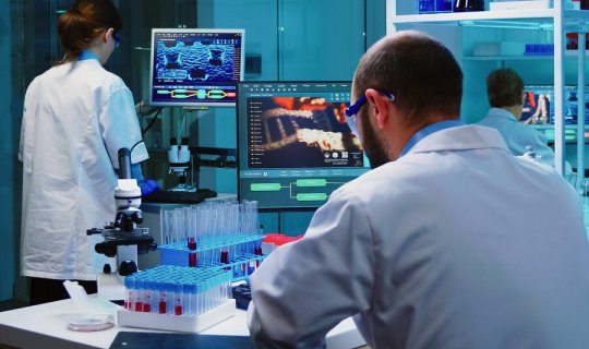 Parkinson xəstəliyinin arxasında gizli hüceyrə yolu tapıldı