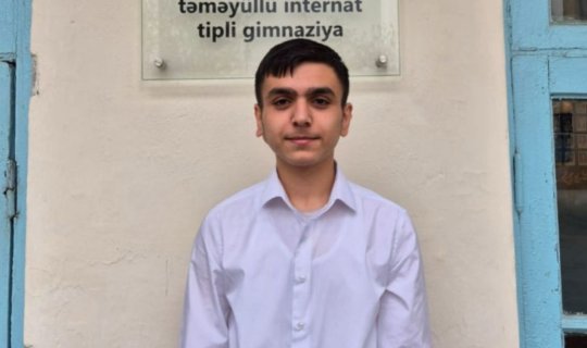 300 bal toplayan şagird sirrini açdı