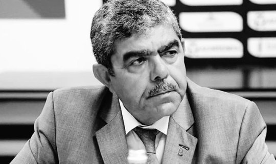 Federasiya prezidenti vəfat etdi