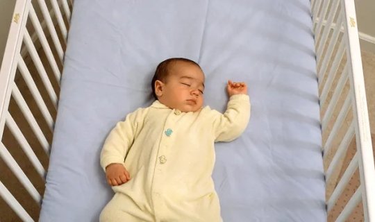 Uşaq yataqlarındakı bu maddələr oğlanlarda cinsiyyət anomaliyalarına səbəb olur - Araşdırma