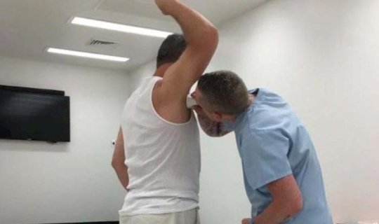 Bu peşə sahibləri insanların qoltuğunu iyləyib ayda 7 min dollar qazanırlar