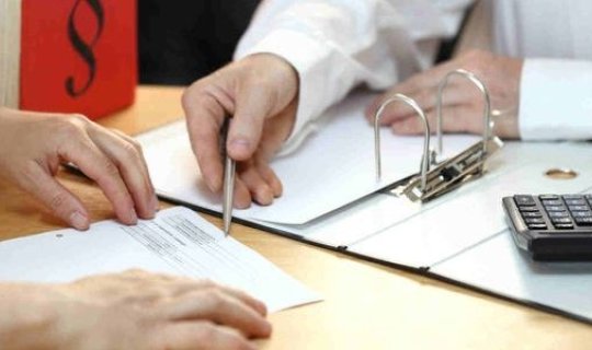 Azərbaycanda milyonlarla borcu olan şirkətlər bağlandı