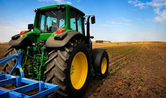 Azərbaycan və Belarus arasında traktor tədarükü üzrə əməkdaşlığın inkişafına dair Memorandum imzalanıb