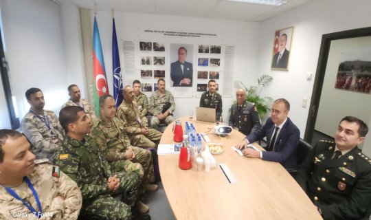 Azərbaycanın NATO-dakı Nümayəndəliyi Tanışlıq Proqramı iştirakçılarını qəbul edib