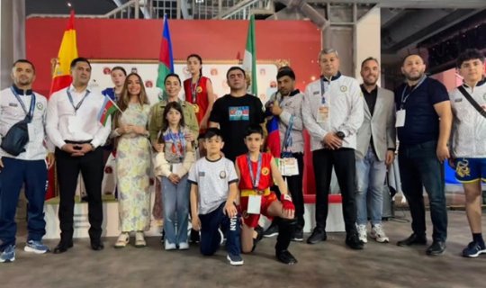 Əminə dünya çempionu oldu - Video