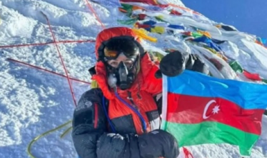Vəfa Musayeva: "Zirvəni özümə müəllim seçdim, çətin yolçuluqda mənə böyük dərslər öyrətdi"