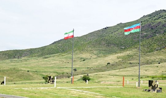 Müdafiə Nazirliyi&nbsp;&nbsp;&ldquo;Araz-2025&rdquo; birgə təlimindən görüntüləri yaydı - VİDEO
