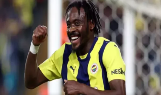 Ulduz futbolçu "Fənərbağça"dan gedir