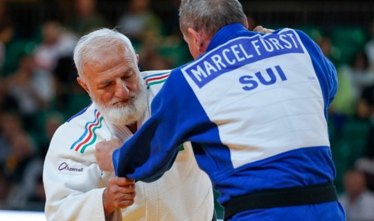 Azərbaycanın veteran cüdoçusu Avropa çempionatında qızıl medal qazanıb