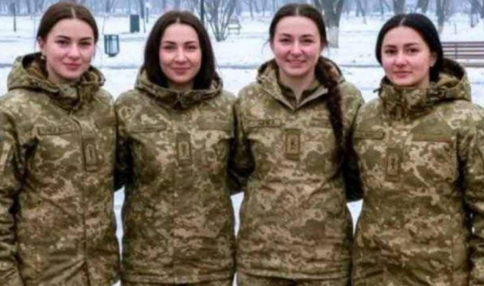 Ayaqlarını itirən bu qızlar bəlkə də dünya gözəlləri seçilərdilər... - FOTO