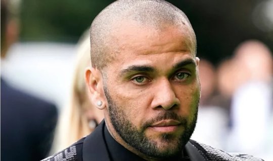 Dani Alves karyerasını Rusiyada davam etdirəcək