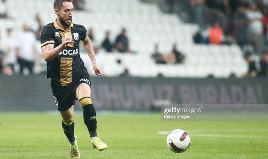 &ldquo;Neftçi&rdquo; Ozobiçin qarşısına şərt qoydu