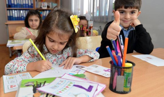 Övladı rus bölməsində oxuyanların nəzərinə: Onlar avtomatik 1-ci sinfə yerləşdiriləcək