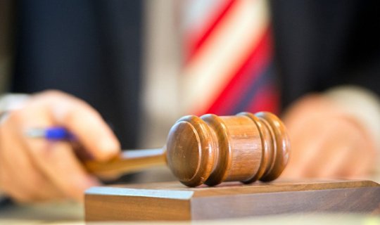 Azərbaycanda 3 bağlanmış bankın əmlakları hərraca çıxarılır