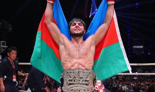 Tofiq Musayev UFC-də məğlub oldu, Nazim Sadıxov qalib gəldi - VİDEO