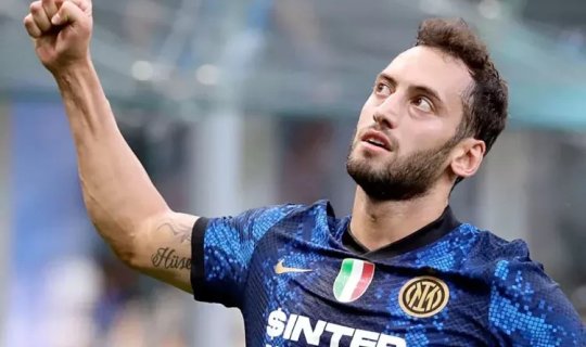 Hakan Çalhanoğlu &ldquo;Qalatasaray&rdquo;a keçir?