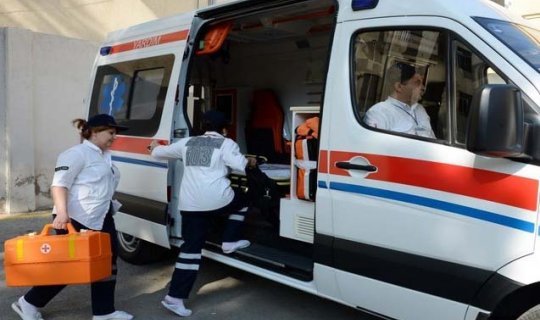 Evində yıxılan 51 yaşlı qadın öldü