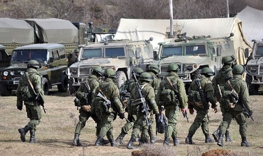 Ukrayna kəşfiyyatı: Moskva Bakı ilə gərginlik fonunda Ermənistanda hərbi mövcudluğunu gücləndirir