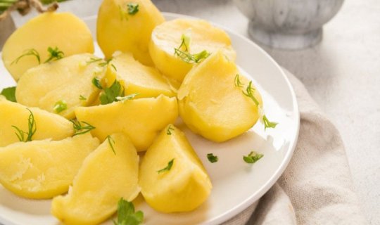 Kartofun bişirilməsində ən zərərli üsul açıqlanıb &ndash; bu qızartma deyil