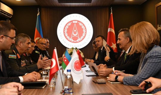 Azərbaycan-Türkiyə hərbi əməkdaşlığının daha da genişləndirilməsi müzakirə edilib