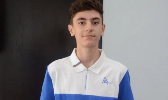 15 yaşlı idmançımız Avropa çempionatında iki qızıl, bir gümüş medal qazandı